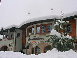 Hotel Arcobaleno ***S s polopenzí - Fai della Paganella