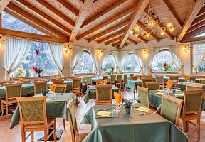 Hotel Monclassico E*** s polopenzí - Monclassico