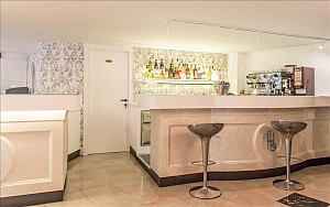 Hotel Luxor **** s polpenziou - Milano Marittima