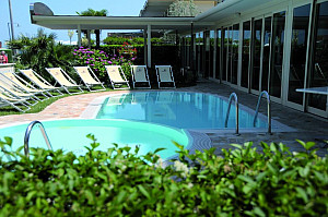 Hotel King *** s plnou penzí - Milano Marittima