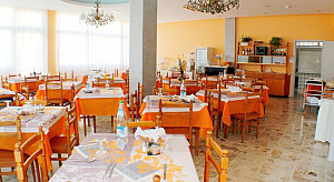 Hotel Jasmine *** s polpenziou - Rimini