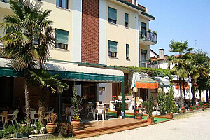 Hotel Regina*** I s polopenzí - Caorle