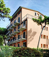 Hotel Des Bains *** s plnou penziou - Milano Marittima