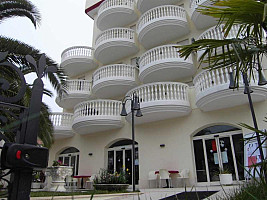 Hotel Eva*** s plnou penzí - Alba Adriatica