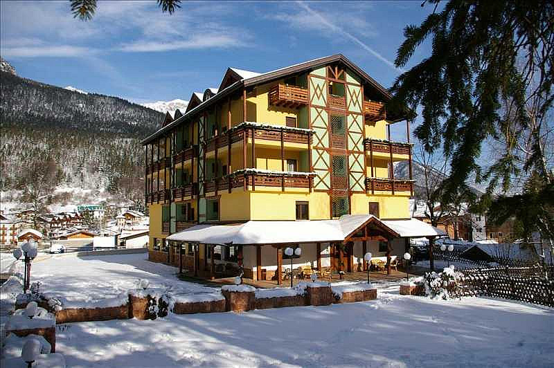 Hotel Dal Bon*** s polpenziou - Andalo