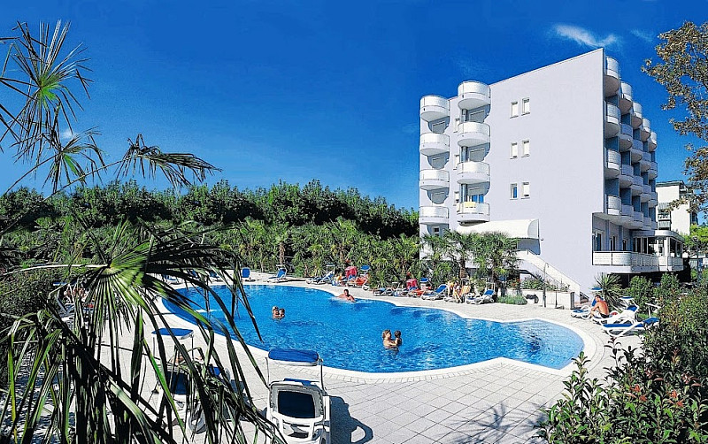 Hotel Helios**** s polopenzí - Lido di Jesolo