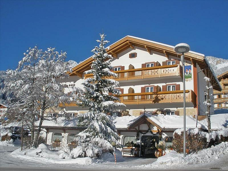 Hotel Cristallo *** s polpenziou - Vigo di Fassa