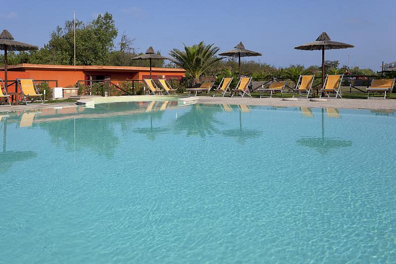 Apartmány Uappala Family Village*** s plnou penziou - Tirrenia