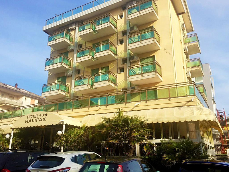 Hotel Halifax*** s polpenziou - Lido di Jesolo