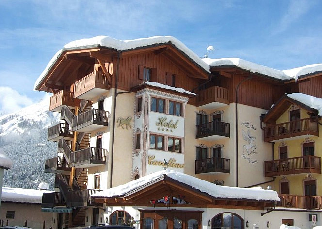 Hotel  Cavallino Lovely**** s polpenziou - Andalo