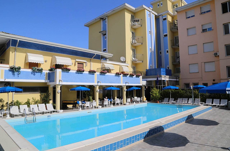 Hotel Portofino*** s polopenzí - Lido di Jesolo