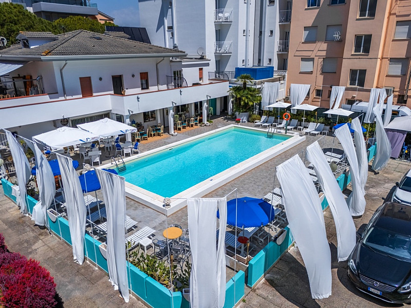 Hotel Portofino*** s polopenzí - Lido di Jesolo