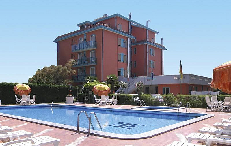 Hotel Altinate*** s polpenziou - Lido di Jesolo