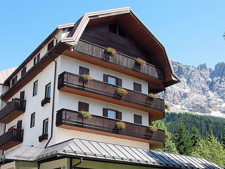 Hotel Park Miramonti*** s plnou penziou - San Martino di Castrozza