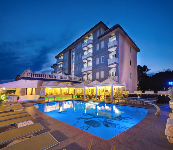 Hotel Danieli ***S s polpenziou - Caorle