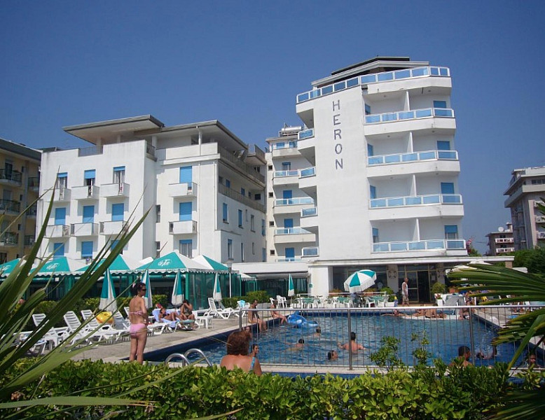 Hotel Heron*** s polpenziou D - Lido di Jesolo