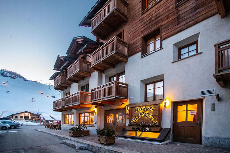 Hotel Helvetia *** s polopenzí - Livigno