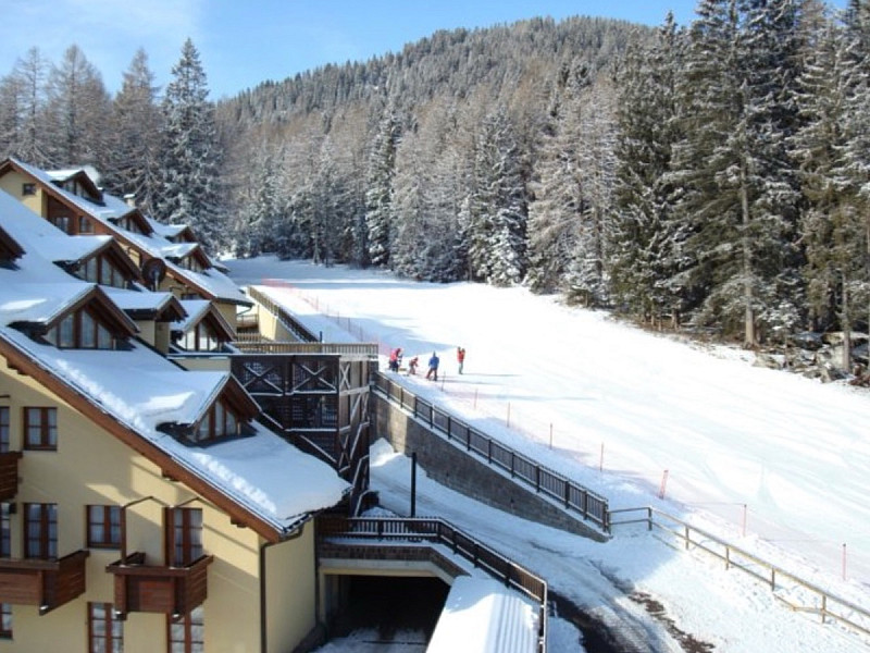 Aparthotel Nevesole Folgarida Resort s polopenzí - Folgarida