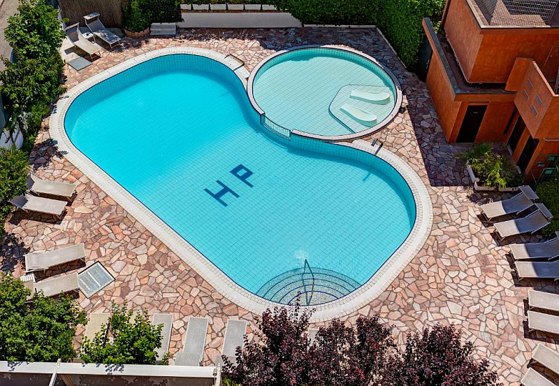 Hotel Piccadilly *** s polopenzí - Lido di Jesolo