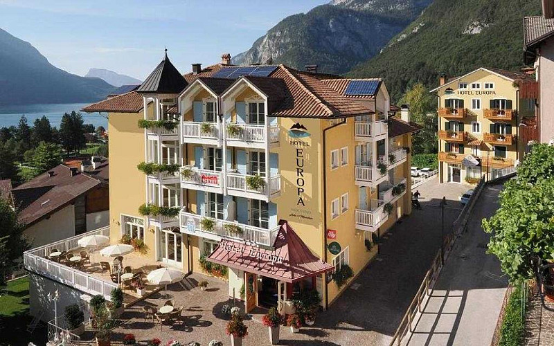 Hotel Europa *** s polpenziou - Molveno