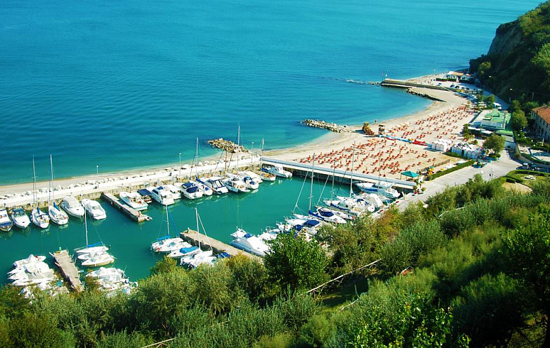 Hotel Capo Est **** s polopenzí - Gabicce Mare