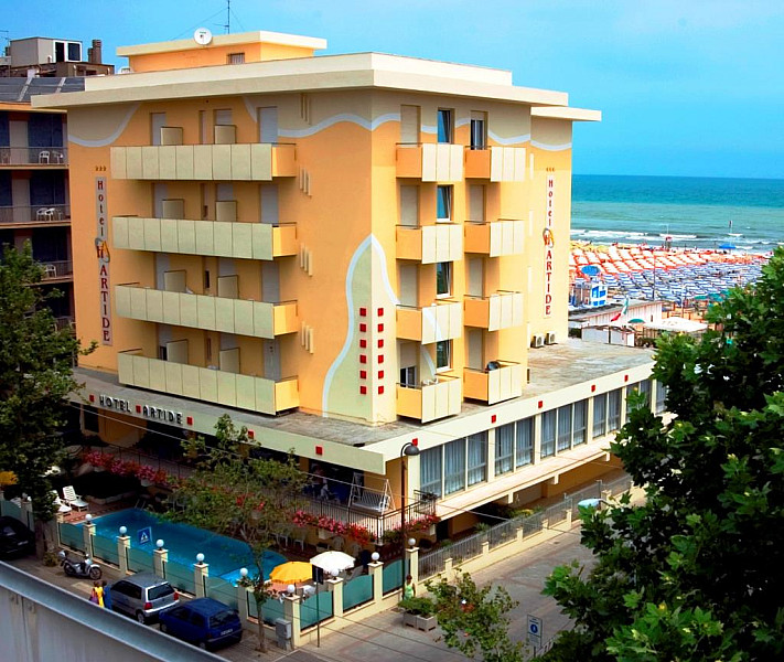 Hotel Artide *** s polopenzí - Rimini
