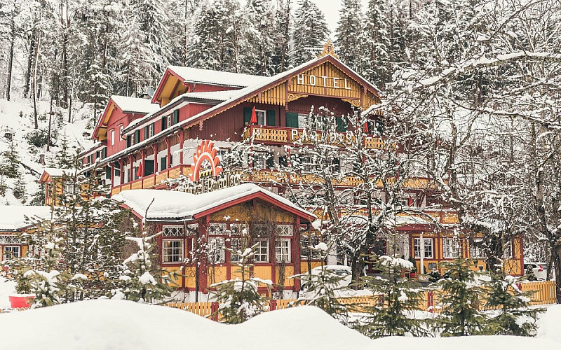 Parkhotel Sole Paradiso **** s polopenzí - San Candido
