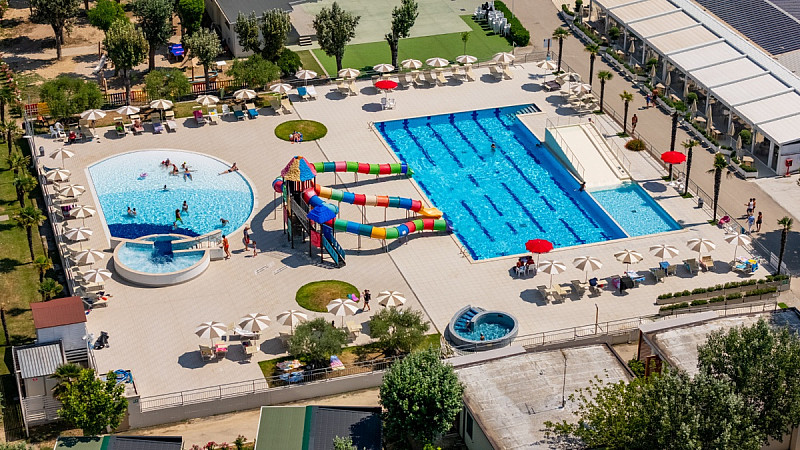 Stork Family Collection**** - Roseto degli Abruzzi