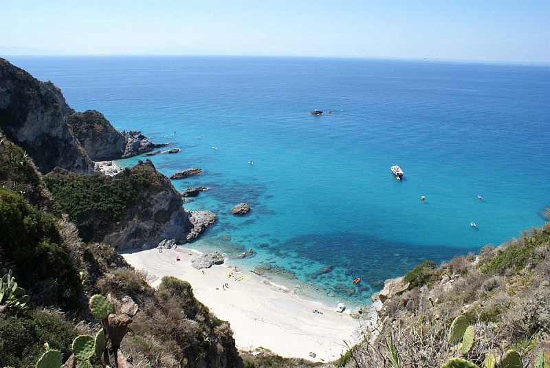 Jóga v Kalábrii Hotel Grotticelle*** - Capo Vaticano letecky z Prahy, Krakowa nebo z Bratislavy Capo Vaticano - foto 1
