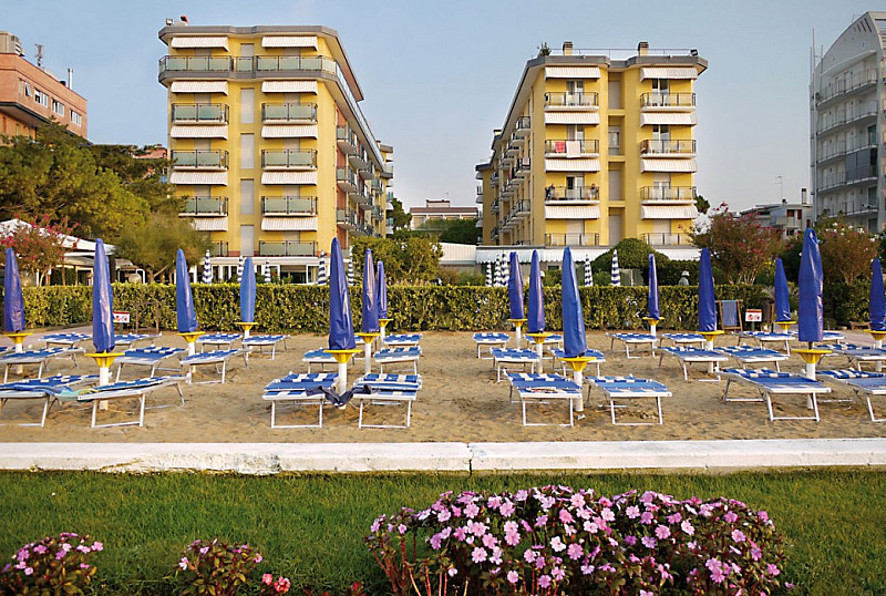 Hotel Svezia & Scandinavia **** s polopenzí - Lido di Jesolo Lido di Jesolo - foto 1