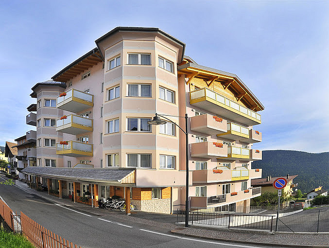 Hotel Luna Bianca ***S s polopenzí E - Folgaria Folgaria / Lavarone - foto 1